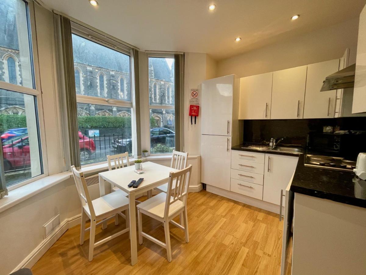 Bute Park Apartment W/ Heating + Private Bathroom Cardiff Exteriör bild