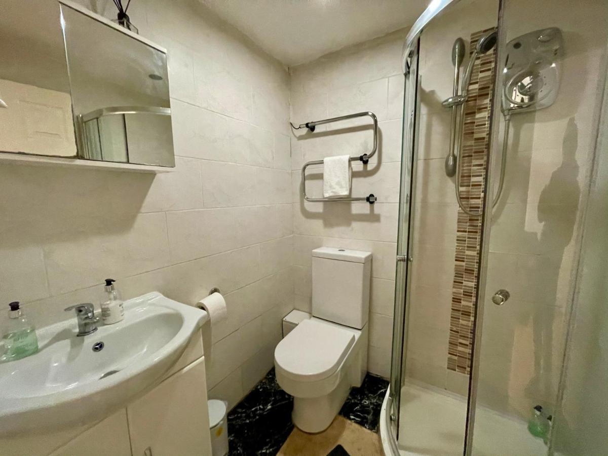 Bute Park Apartment W/ Heating + Private Bathroom Cardiff Exteriör bild