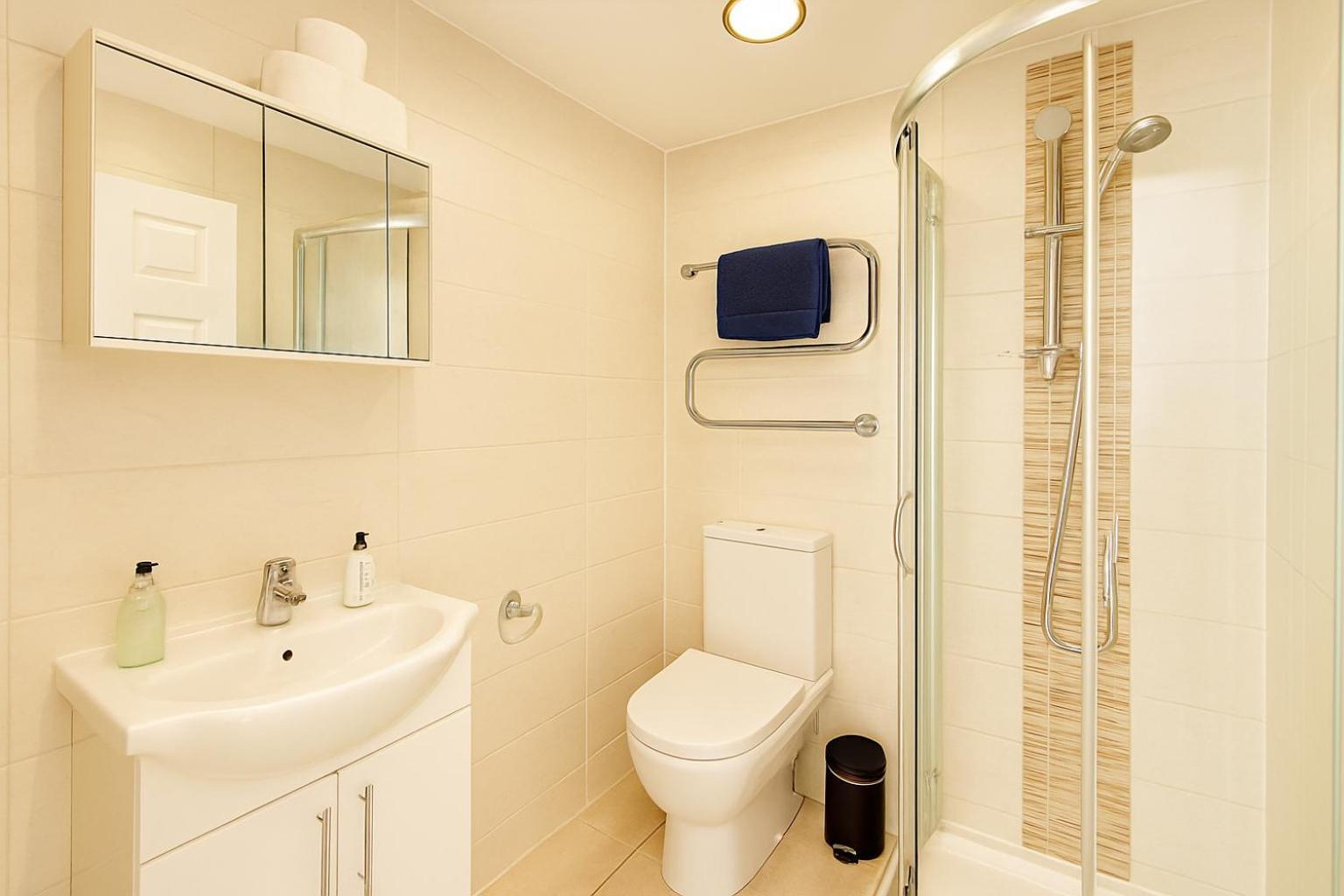 Bute Park Apartment W/ Heating + Private Bathroom Cardiff Exteriör bild